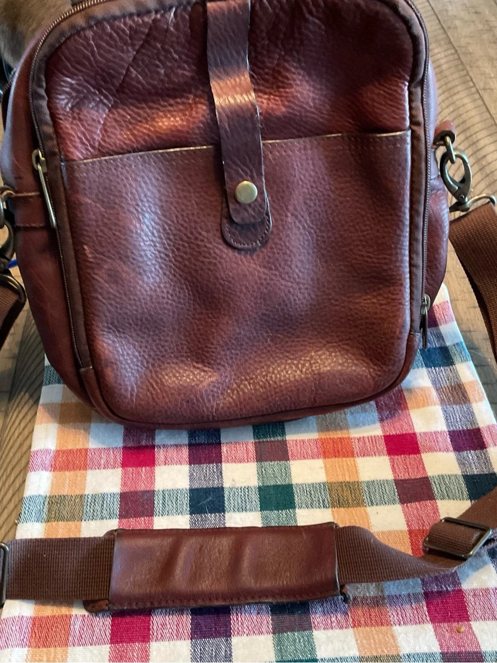 Duluth Trading Co Brown Leather Messenger Bag